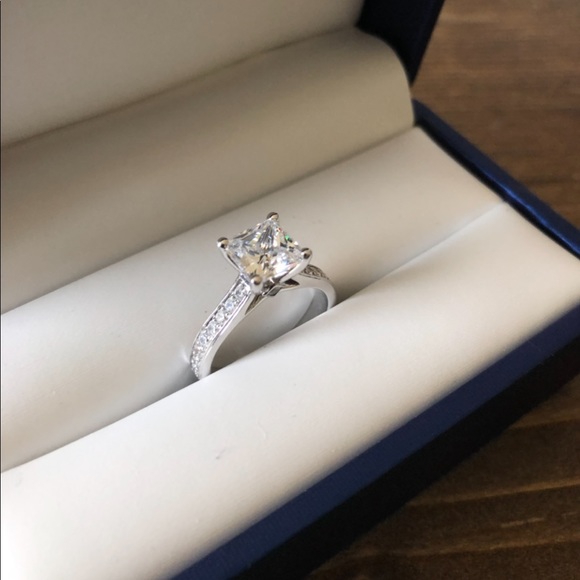 14k White Gold 2.5ctw Princess Cut Engagement - Picture 1 of 8